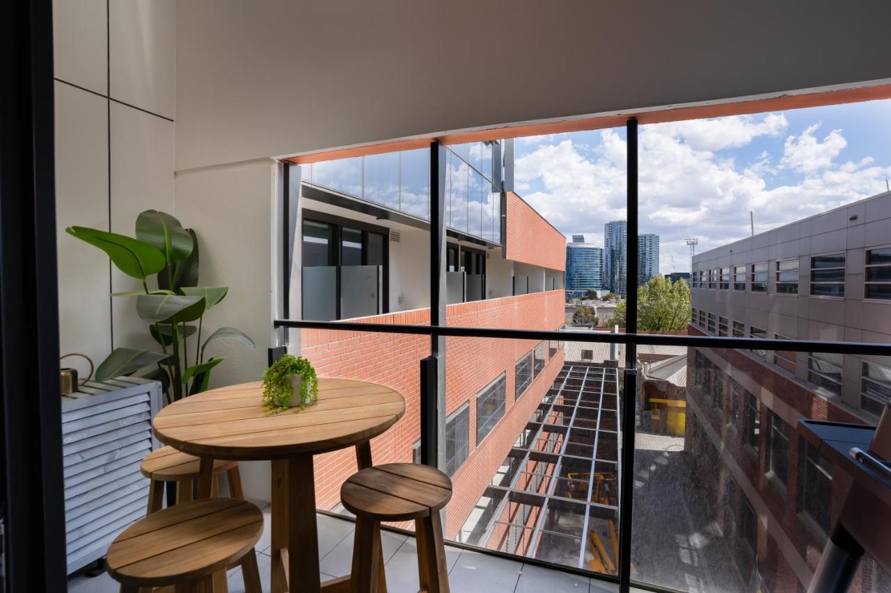Ifsuites Melbourne Village Екстериор снимка