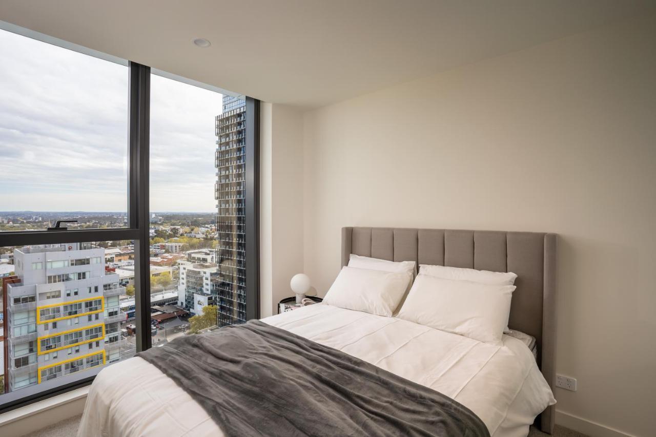 Ifsuites Melbourne Village Екстериор снимка