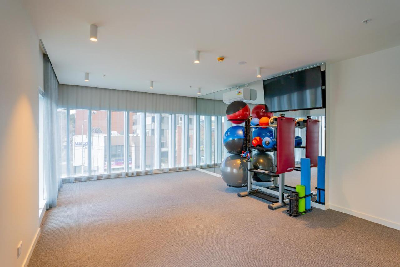 Ifsuites Melbourne Village Екстериор снимка